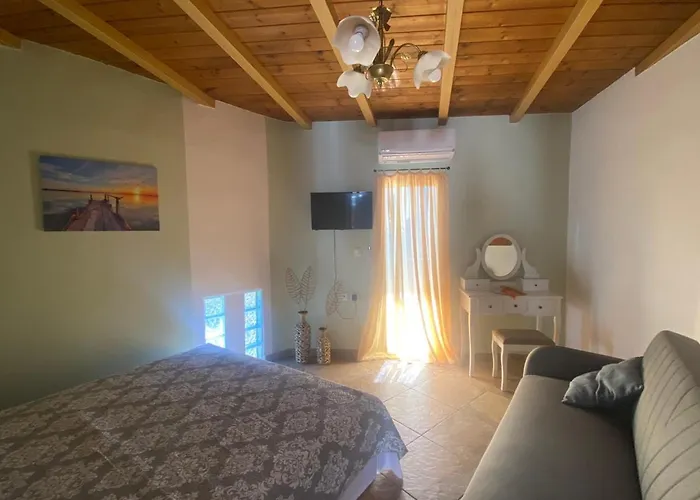 Stefanos House